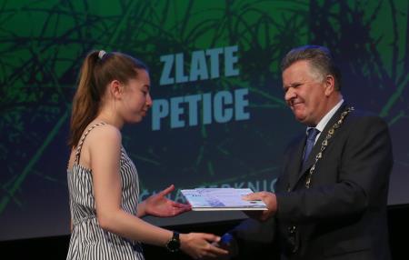 ZLATA PETICA 33 FOTO LJUBO VUKELIČ